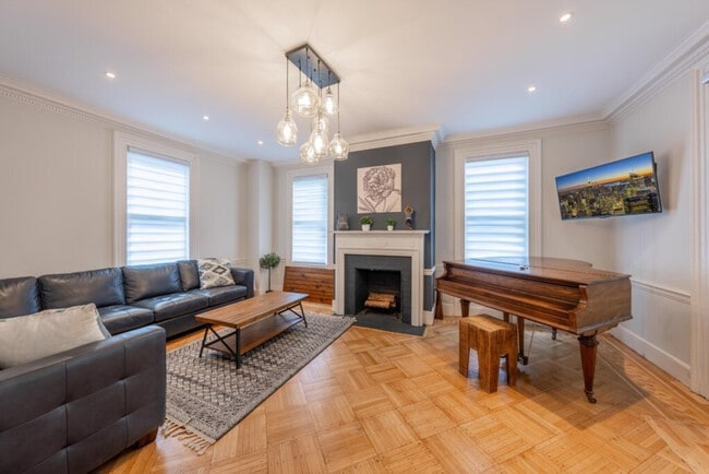 139 W 4th Ave unit ID1325027P, Roselle, NJ 07203 - photo 3