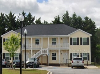200 Walnut Hill Dr Unit B, Easley, SC 29642