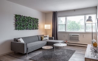 2863-2867 S Kinnickinnic Ave, Milwaukee, WI 53207