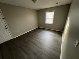 107 Molloy Ct, Paducah, KY 42003