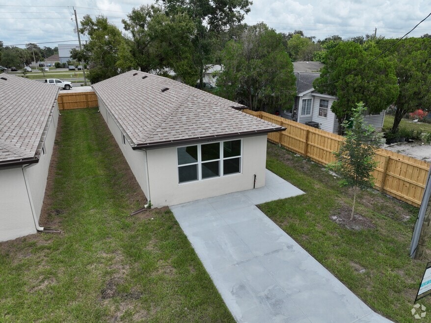 3908 Walnut Ave, Sarasota, FL 34234 - photo 2