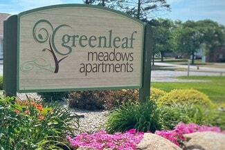 500 Greenleaf Rd, Greece, NY 14612
