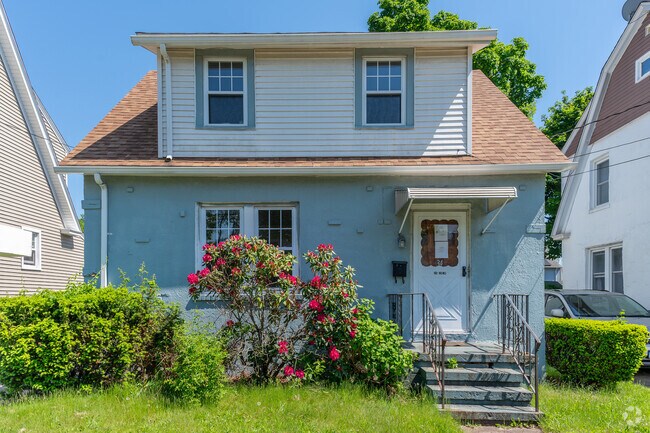This pretty Cape Cod house is located on the east side of West Haven.