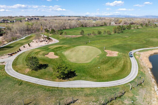 Tee off at Pelican Lakes Resort and Golf in Windsor – where beautiful greens, serene lakes, and unforgettable golf experiences await.