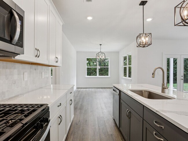 7727 Danswerk Dr, Murfreesboro, TN 37129 - photo 6