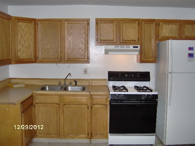 78 Chestnut Ave unit 1, Waterbury, CT 06710 - photo 2