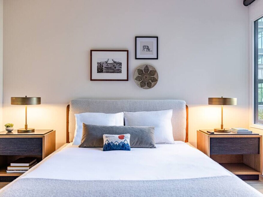 1550 NW Naito Pkwy unit ID1227749P, Portland, OR 97209 - photo 1