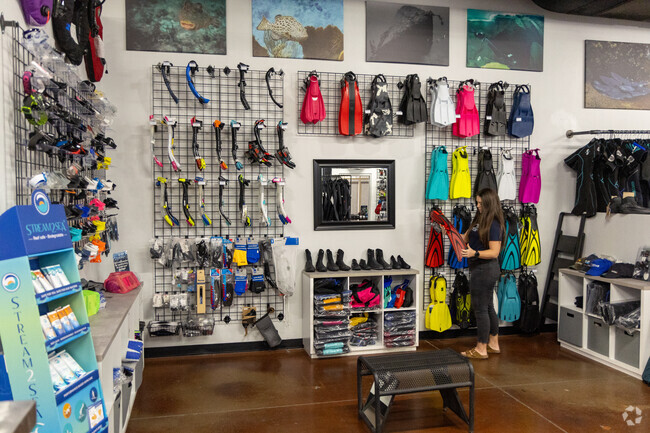 Paragon Dive Shop near Oak Flower has all the gear you need to get ready for your next trip.