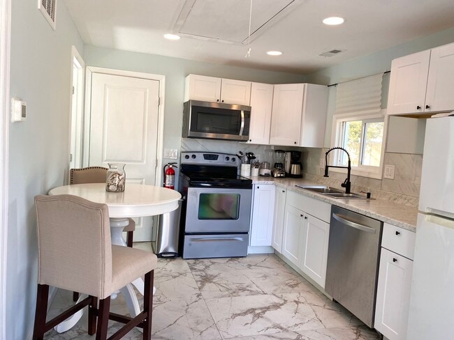 749 1st St unit Rear Cottage, Somers Point, NJ 08244 - photo 2