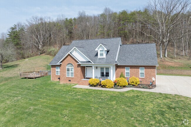 Sissonville is seeing growth with new construction homes popping up in quiet areas.