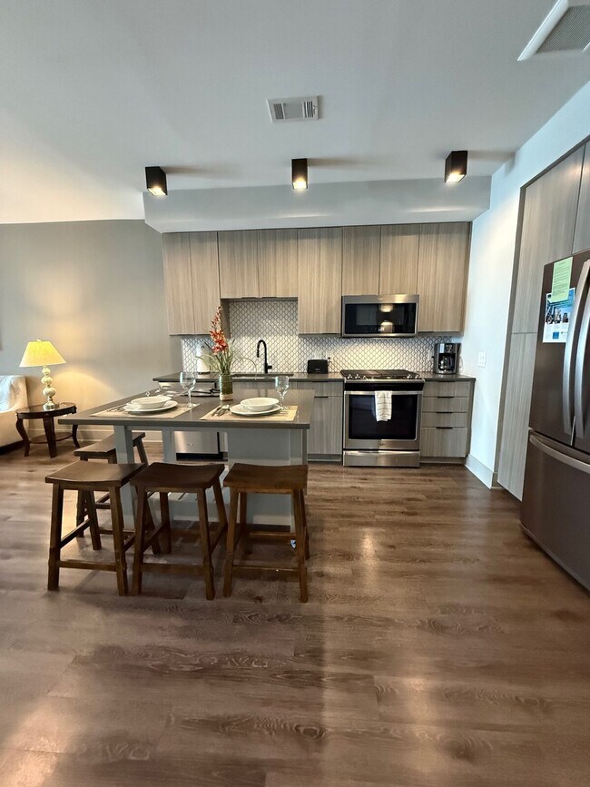 3699 Lenox Rd NE unit ID1325110P, Atlanta, GA 30305 - photo 2