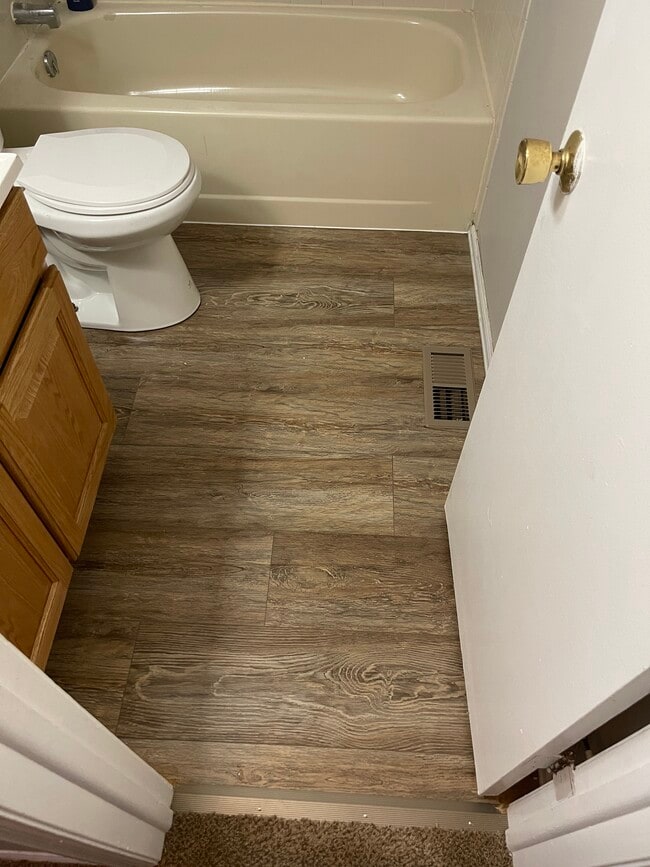 1030 Market St unit A, Colorado Springs, CO 80904 - photo 4