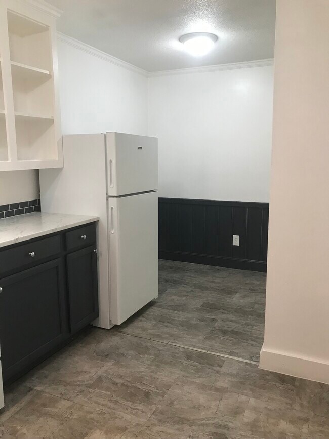 585 S 7th St unit 585, Aurora, NC 27806 - photo 7