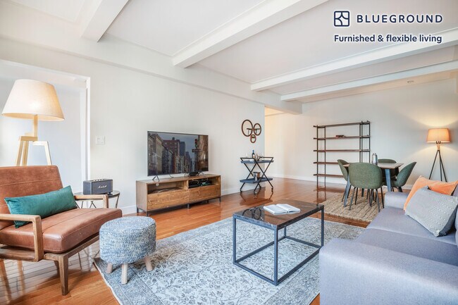 400 E 58th St unit FL15-ID243, New York, NY 10022 - photo 3