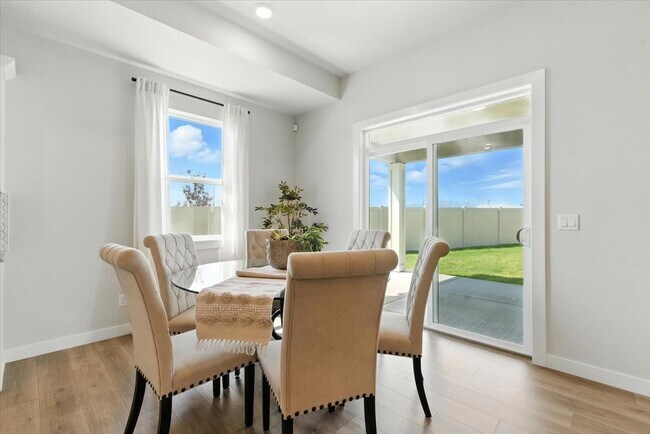 3277 N Darwin Fox St S unit 36630854, Post Falls, ID 83854 - photo 6