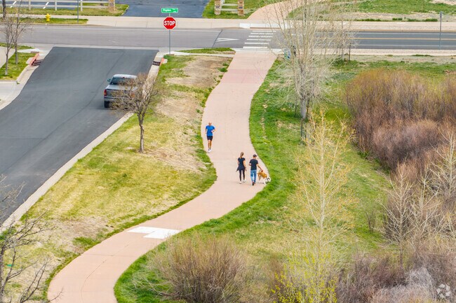 Enjoy the popular Rendezvous Trail that runs through Rigden Farm.