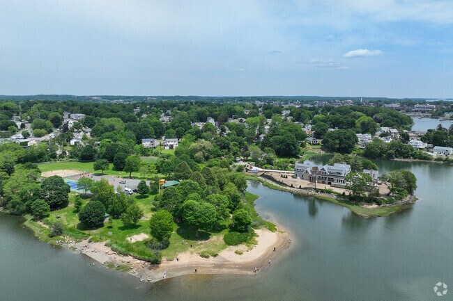 The Ryal Side neighborhood is a tight-knit, welcoming community along scenic waterfronts, offering picturesque views.