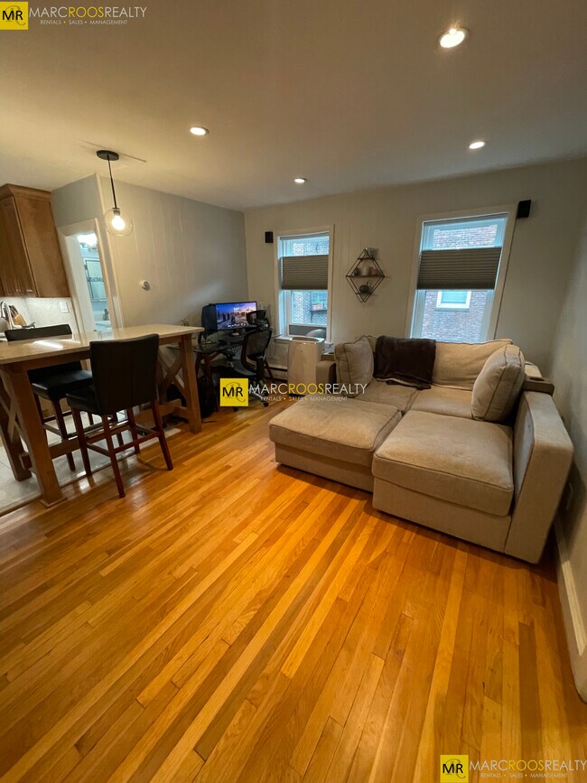 10 Aberdeen St unit 7-10, Boston, MA 02215 - photo 7
