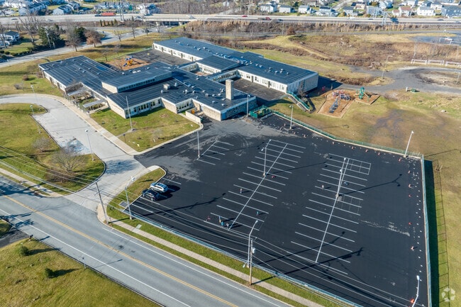 Fort Washington Elementary School serves the students of Fort Washington and surrounding areas.