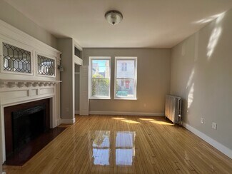 4 Farrington Ave Unit 1, Boston, MA 02134