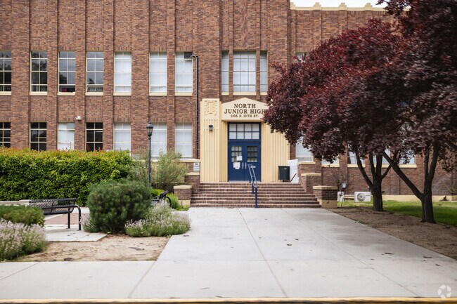 North Junior High School is about 1/2 mile from Central Foothills.
