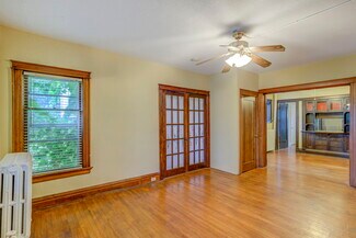 712 W 28th St Unit 1, Minneapolis, MN 55408