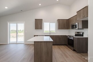 2839 E Valley Wind St, Kuna, ID 83634