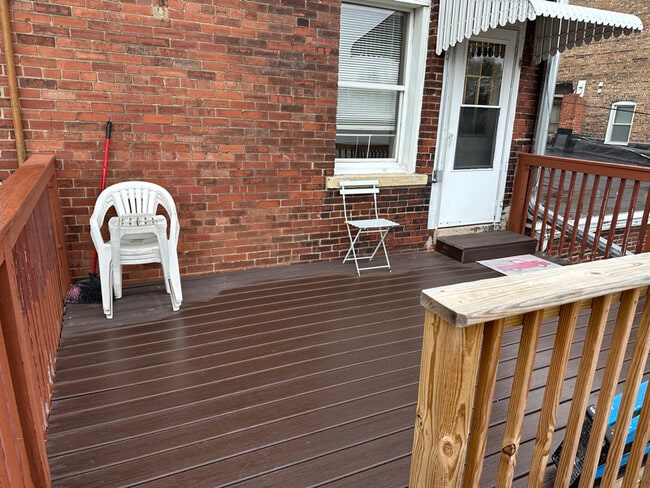 456-458 Main St unit 454 Apt 2, Marseilles, IL 61341 - photo 2