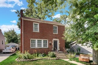 3445 N Schultz Dr, Lansing, IL 60438