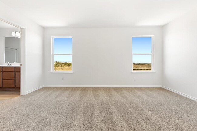 10045 Jagger Ave, San Antonio, TX 78232 - photo 5