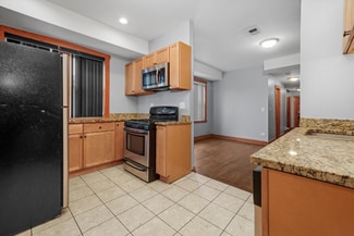 4538 W Jackson Blvd Unit 2, Chicago, IL 60624