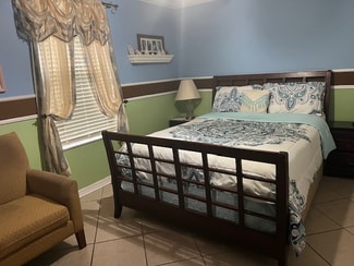 2770 Eagle Lake Dr, Clermont, FL 34711