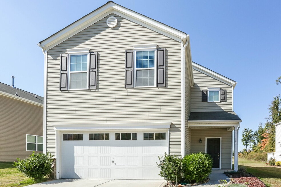 11723 Bending Branch Rd, Charlotte, NC 28227 - photo 1