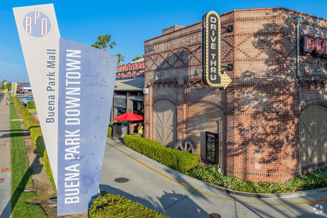 Buena Park Downtown has plenty of great shopping and dinning.