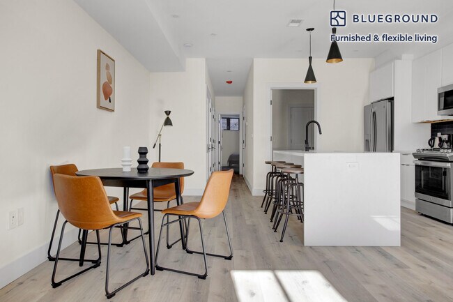 1012 Pennsylvania Ave SE unit FL-1-ID405, Washington, DC 20003 - photo 4