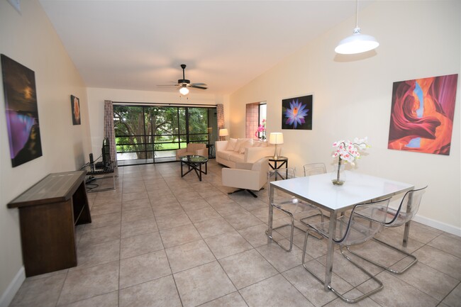 Large open floor plan. Spacious living room and dining area.