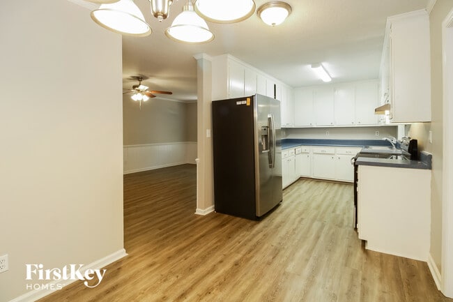 625 Scott Dr, Gibsonville, NC 27249 - photo 5