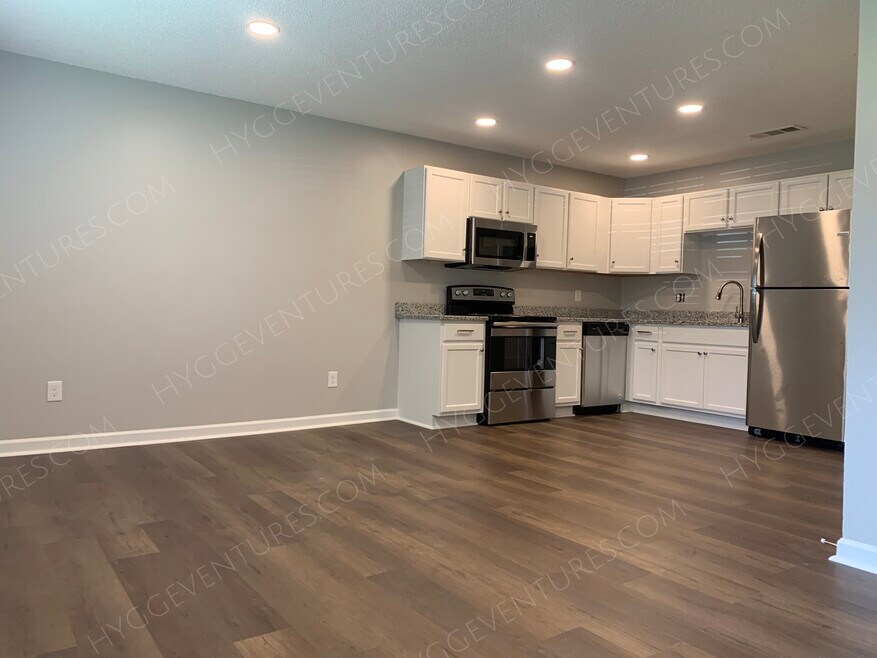 Kitchen/Living