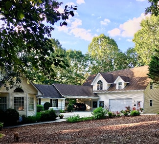 4438 Gillsville Hwy, Gillsville, GA 30543