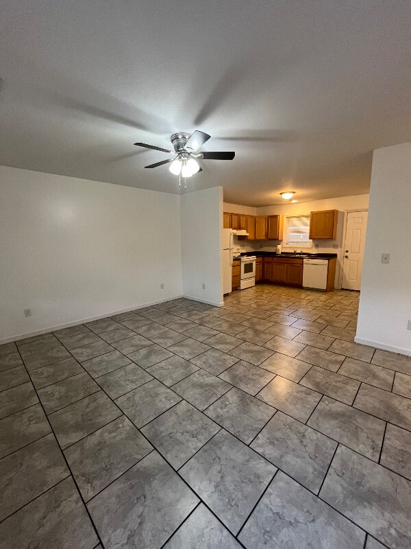 1218 Hyatt Creek Rd unit B1, Bryson City, NC 28713 - photo 3