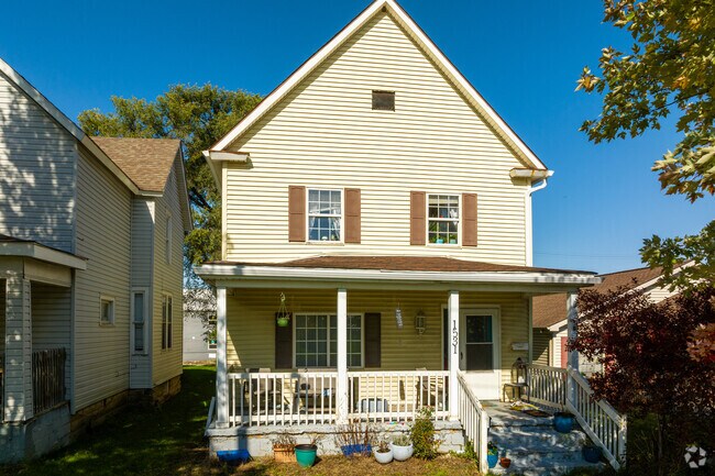 Most homes in Fort Wayne's East Central are accessible to first time home buyers.