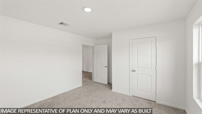 104 Flowers St unit 38396267, Dayton, TX 77535 - photo 4