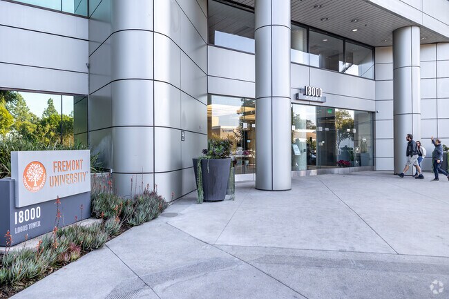 Fremont University is a great option for after highschool in Lakewood.