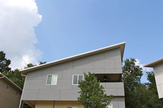 1030 Dr Martin Luther King Pkwy, Athens, GA 30601 - photo 3