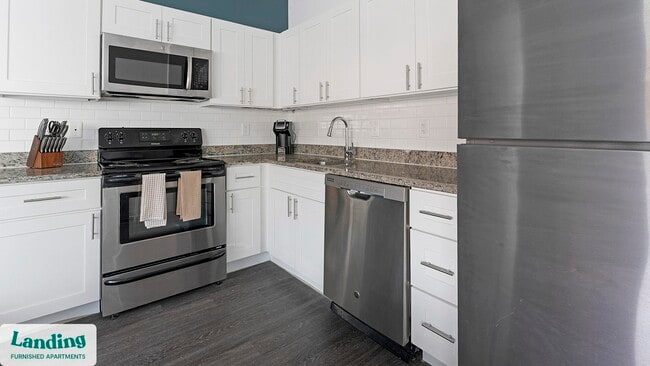 222 E Saratoga St unit 613, Baltimore, MD 21202 - photo 3