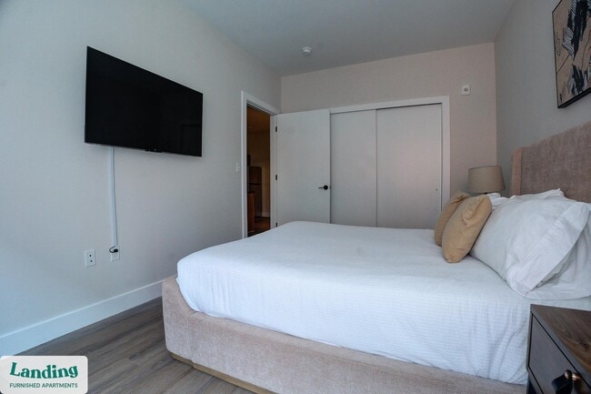 1999 E Boston St unit 209, Philadelphia, PA 19125 - photo 4