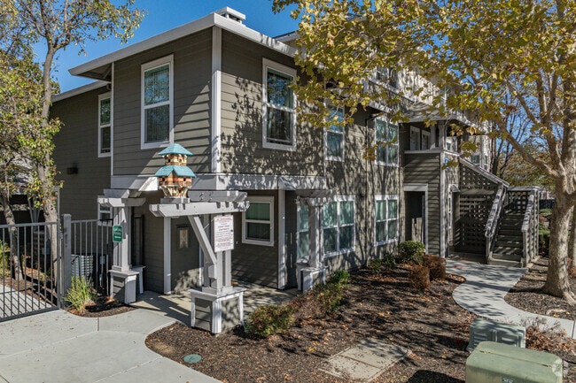 Sunset Creek Apartments, Fairfield, CA 94533 - photo 6