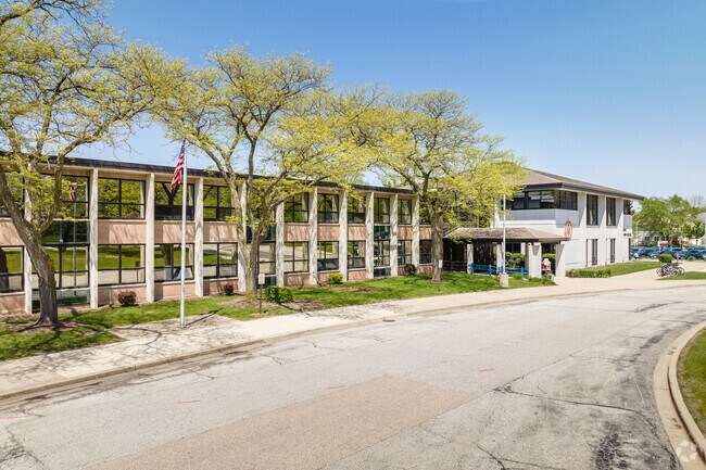 Roughly 850 students are enrolled at Plum Grove Jr. High, which has an array of clubs in Creekside.