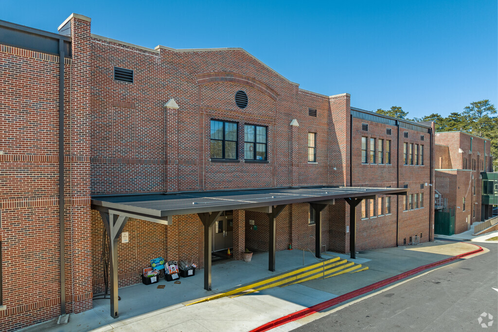 Morningside Elementary offers K to 5th Grade.