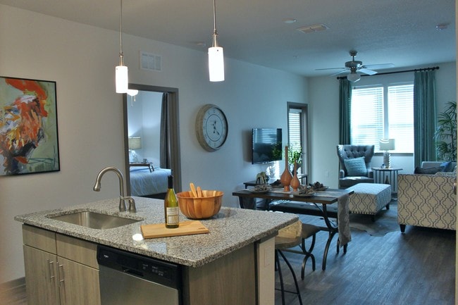 The Strand, Oviedo, FL 32765 - photo 3